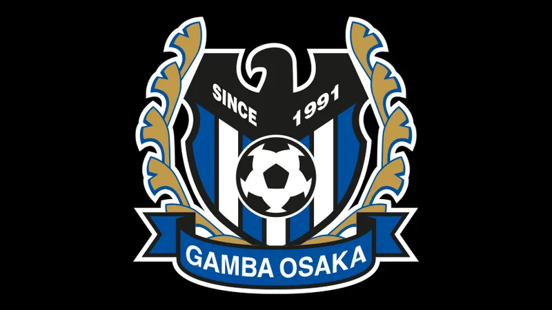 Cầu thủ Gamba Osaka tạo cơ hội ghi bàn trước Pohang